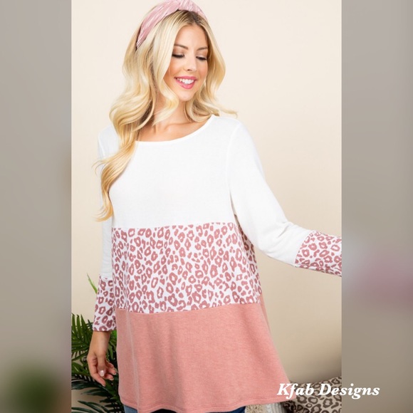 🥰LAST! French Terry Color Block Animal Print Top! - Picture 4 of 5